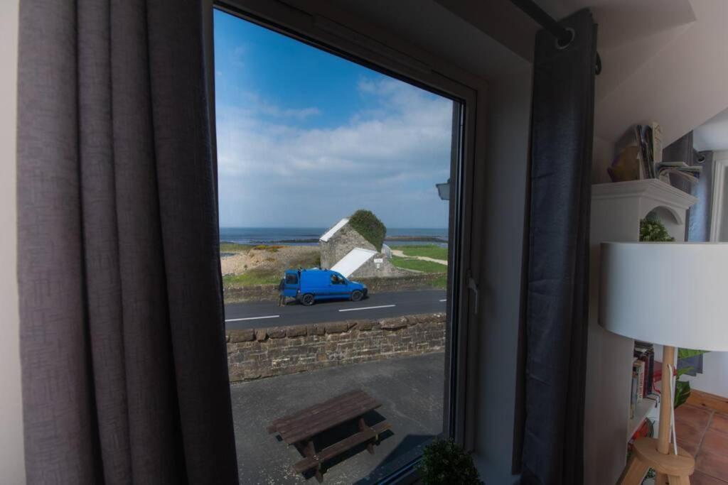 Fishermans Stunning Two Bedroom With Views Close To Town Holiday home