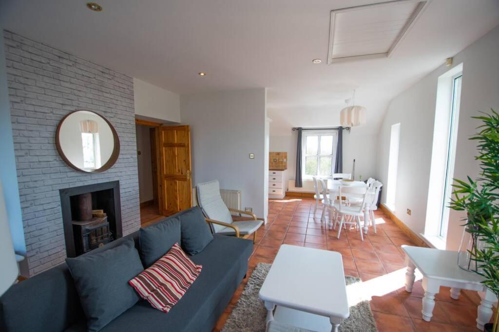Fishermans Stunning Two Bedroom With Views Close To Town Bundoran