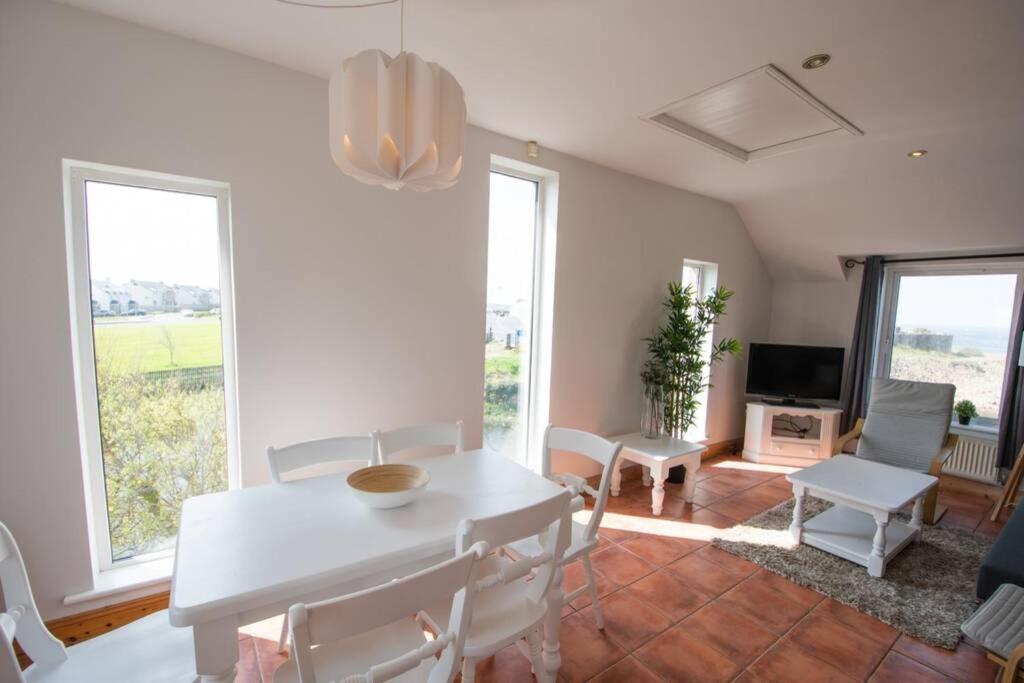 Fishermans Stunning Two Bedroom With Views Close To Town Holiday home Bundoran